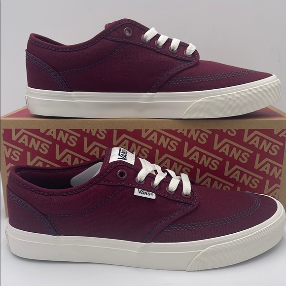 Vans Men's Burgundy Canvas Sneakers AtwoodOutdoor Port RovaleVN000CX84QU